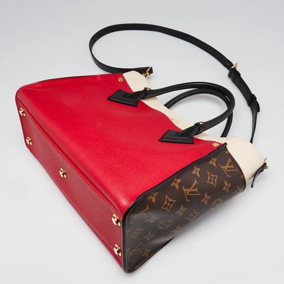 Louis Vuitton Red/Beige/Black Leather On My Side MM Bag - Picture 2 of 12